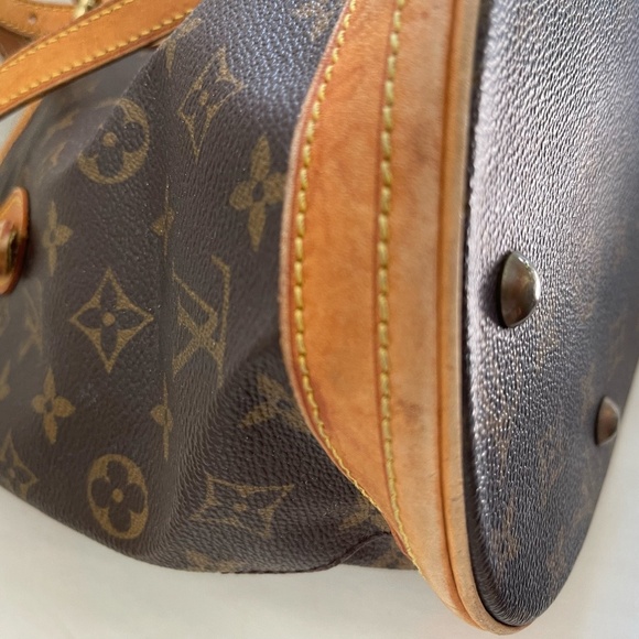 LOUIS VUITTON Monogram Bucket pm Bag - Picture 8 of 15